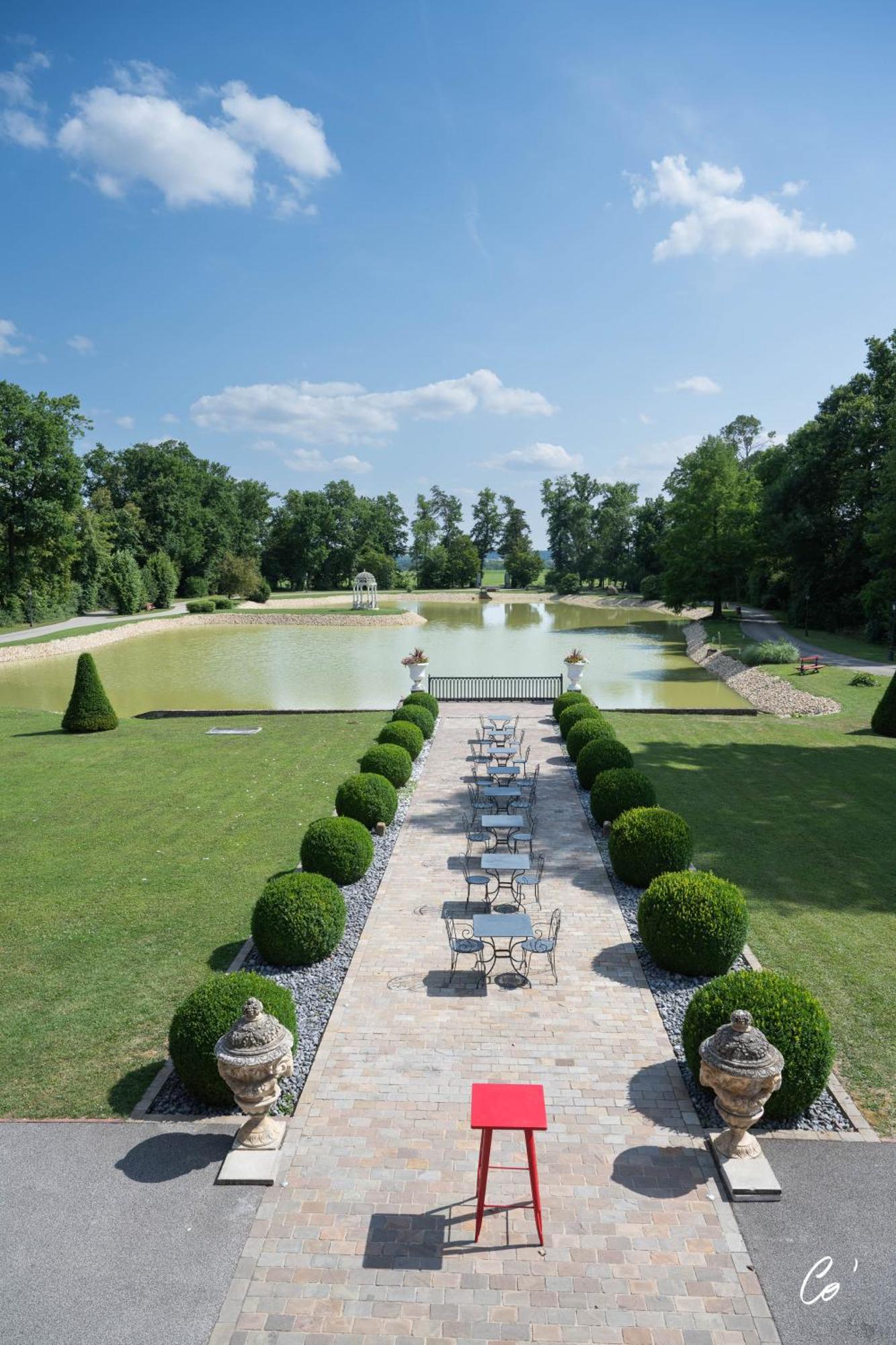 Hotel Du Bois Blanc Domaine D'Epeyssoles Georges Blanc Вонна Екстер'єр фото